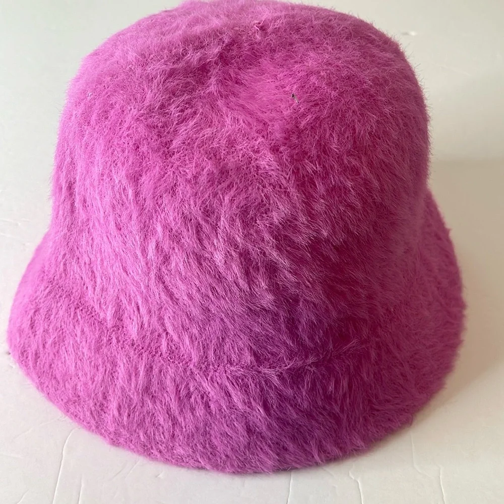 Urban Outfitters Gia Bucket Hat Pink